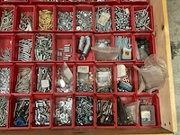 Partij bevestigingsmateriaal - afbeelding 5 van  5