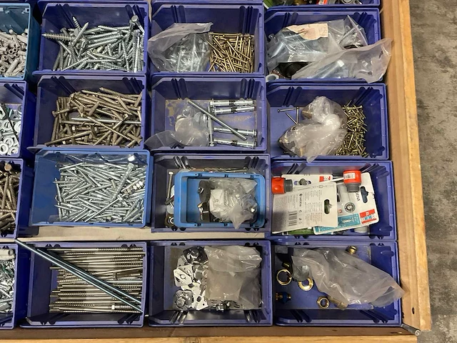 Partij bevestigingsmateriaal - afbeelding 3 van  5