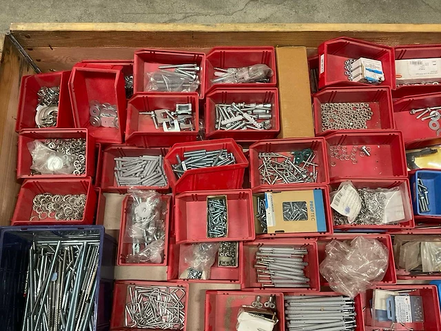 Partij bevestigingsmateriaal - afbeelding 5 van  5