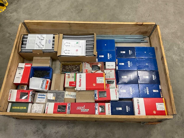 Partij bevestigingsmateriaal - afbeelding 1 van  5