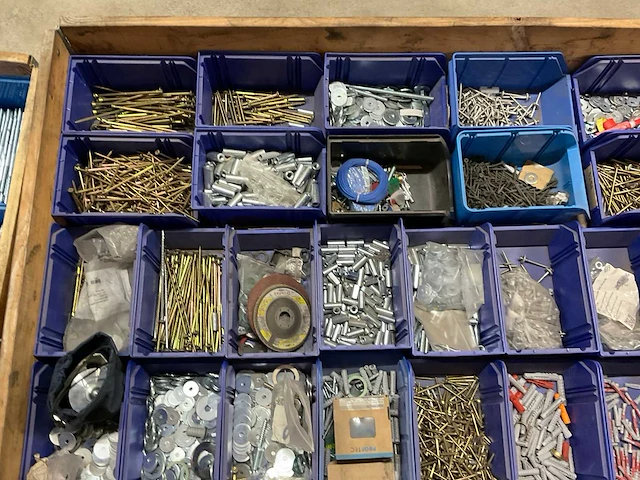 Partij bevestigingsmateriaal - afbeelding 5 van  5