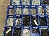 Partij bevestigingsmateriaal - afbeelding 5 van  13