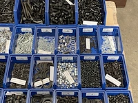 Partij bevestigingsmateriaal - afbeelding 7 van  13