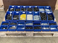 Partij bevestigingsmateriaal - afbeelding 1 van  10