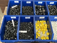 Partij bevestigingsmateriaal - afbeelding 7 van  10