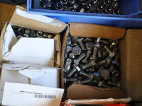 Partij bevestigingsmaterialen o.a. schroeven, bouten & moeren - afbeelding 4 van  11