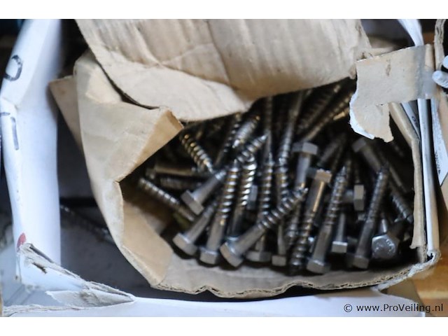Partij bevestigingsmaterialen o.a. schroeven, bouten & moeren - afbeelding 6 van  11