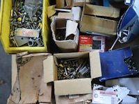 Partij bevestigingsmaterialen o.a. schroeven, bouten & moeren - afbeelding 9 van  11