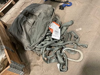 Partij bevestigingsmaterialen - afbeelding 1 van  4