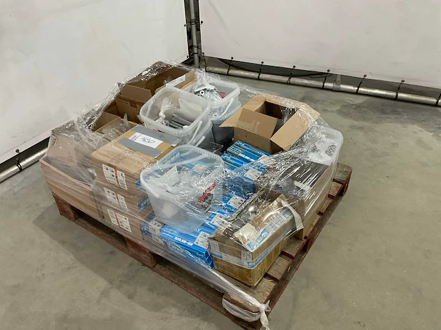Partij bevestigingsmaterialen - afbeelding 3 van  10