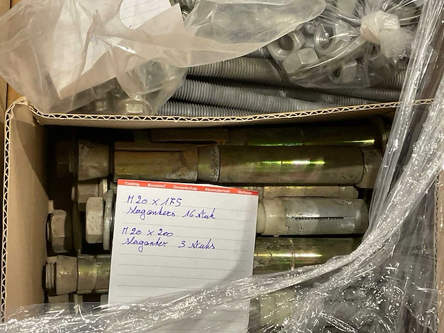 Partij bevestigingsmaterialen - afbeelding 9 van  10