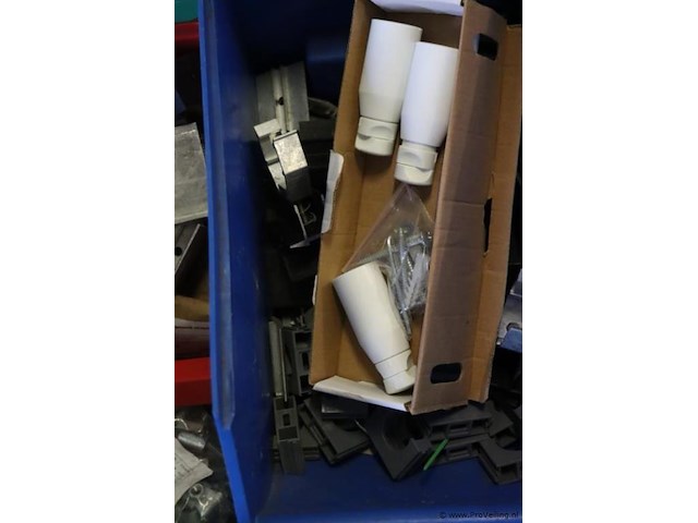 Partij bevestigingsmaterialen - afbeelding 8 van  8