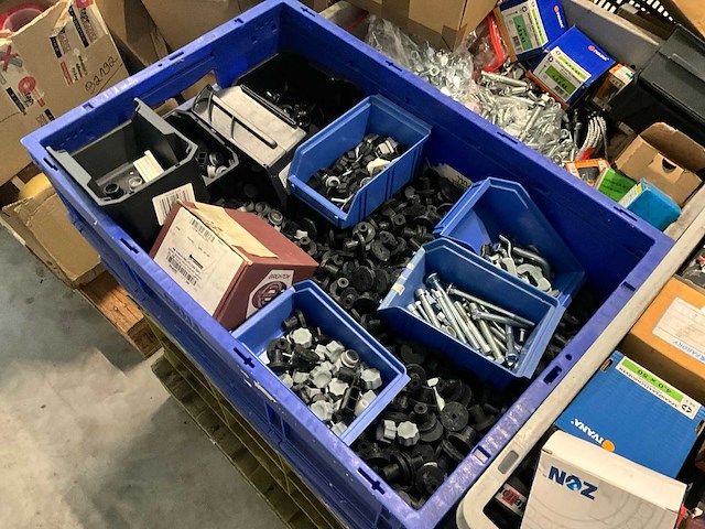 Partij bevestigingsmaterialen - afbeelding 6 van  14