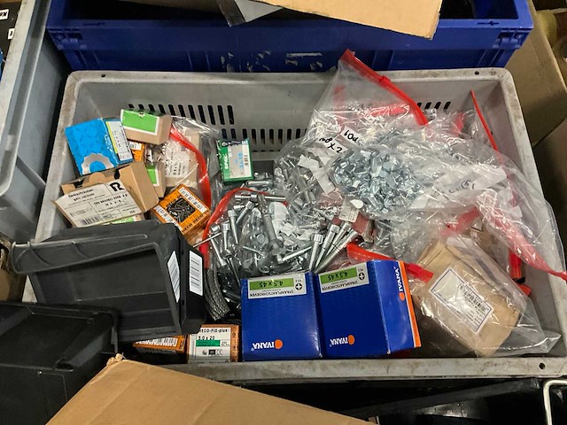 Partij bevestigingsmaterialen - afbeelding 9 van  14