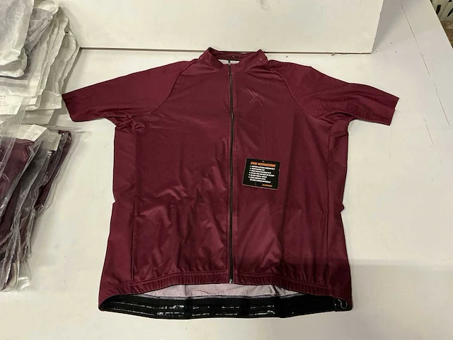Partij bioracer/sport2x 41361(w) jerseys (62x) - afbeelding 4 van  11