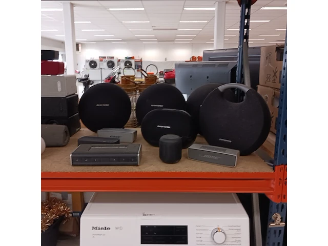 Partij bluetoothspeakers, o.a. harman kardon, sonos en bose - afbeelding 2 van  17