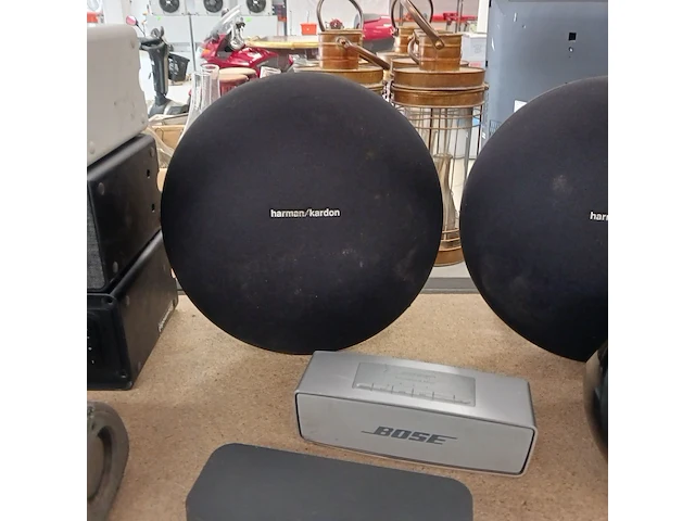 Partij bluetoothspeakers, o.a. harman kardon, sonos en bose - afbeelding 5 van  17