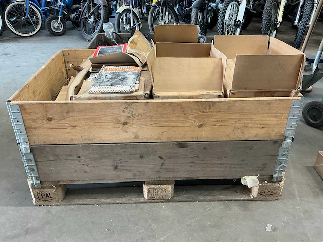 Partij boeken & prenten hollister, western-wolf, winchester44, colt 45 - afbeelding 9 van  15