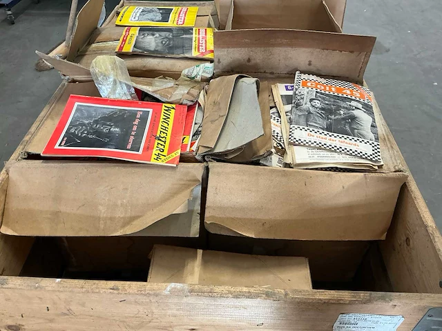 Partij boeken & prenten hollister, western-wolf, winchester44, colt 45 - afbeelding 15 van  15