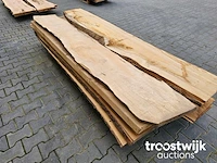 Partij boomstamplanken +/-209-252cm lang 2.5-7cm dik 30-40cm breed - afbeelding 4 van  7