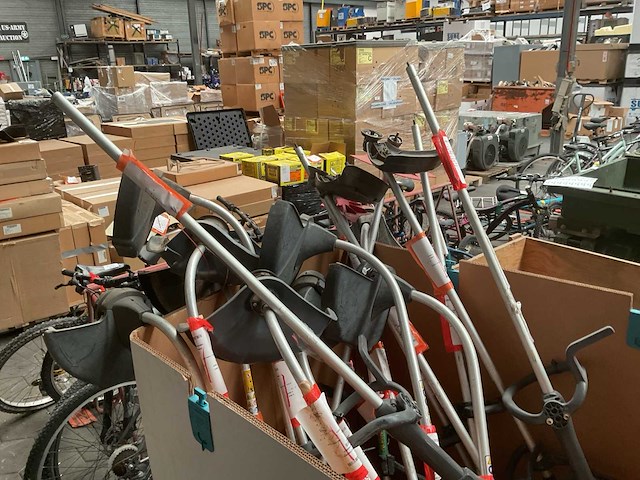 Partij bosmaaier - afbeelding 1 van  4