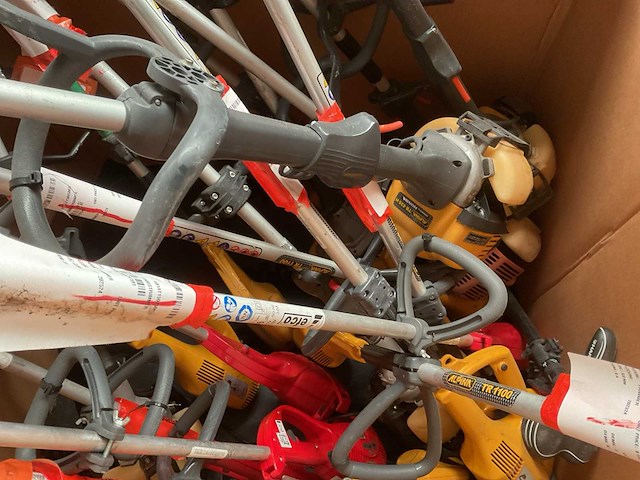 Partij bosmaaier - afbeelding 4 van  4