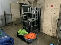 Partij bounge loungeset onderdelen; met diverse hoezen; zonder transportkar. - afbeelding 1 van  5