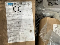 Partij bouten en moeren - afbeelding 6 van  6