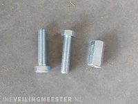 Partij bouten en moeren - afbeelding 4 van  4