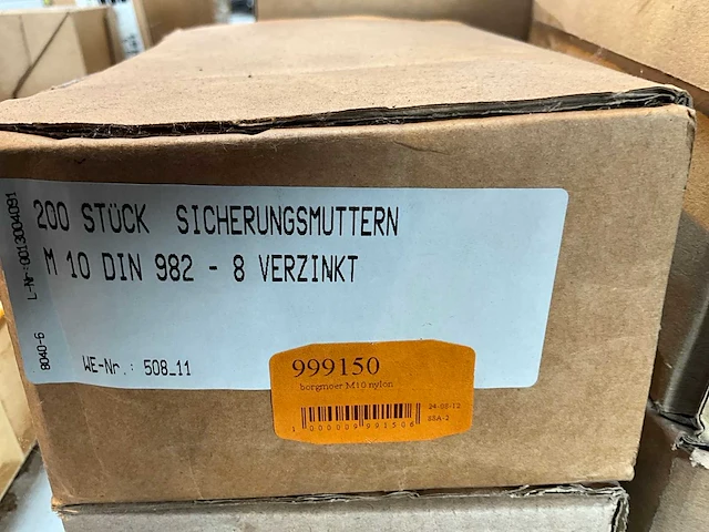 Partij bouten - afbeelding 4 van  7