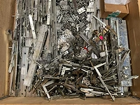 Partij bouw- en bevestigingsmateriaal - afbeelding 2 van  3