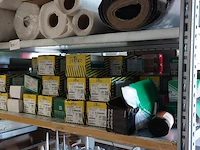 Partij bouw benodigdheden - afbeelding 1 van  10
