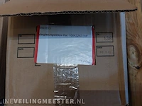 Partij bouwbenodigdheden - afbeelding 12 van  21