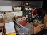 Partij bouwbenodigdheden - afbeelding 19 van  21