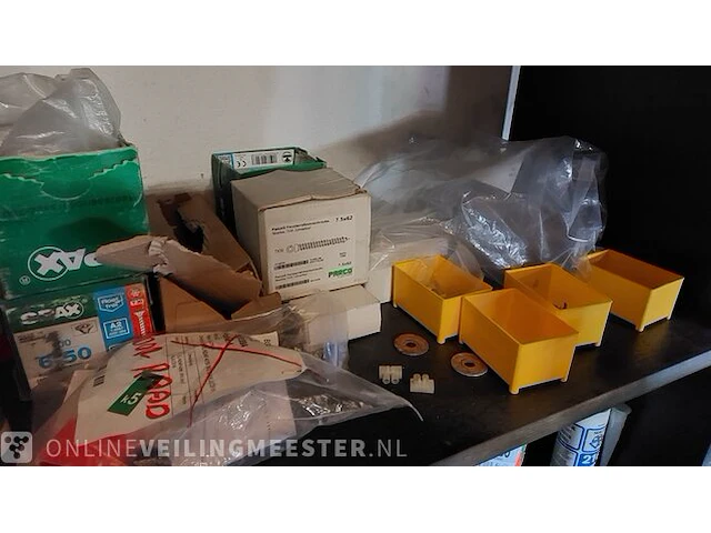 Partij bouwbenodigdheden - afbeelding 20 van  21