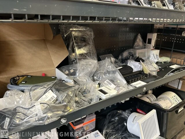 Partij bouwgereedschap en elektronica w.o proxxon, speaka, voltcraft, renkforce - afbeelding 1 van  7