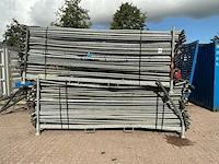 Partij bouwhekken - afbeelding 1 van  7