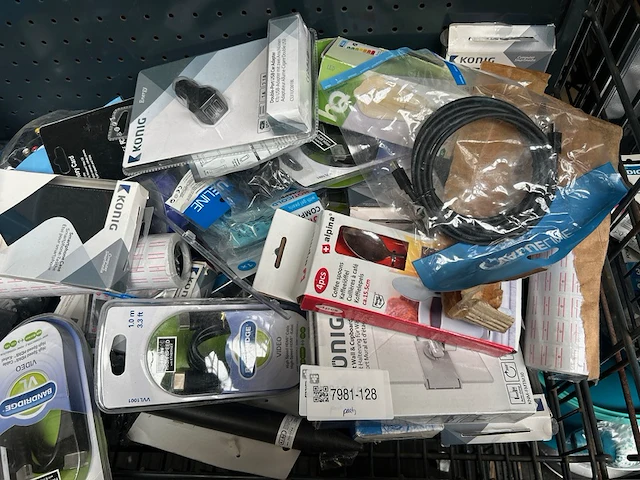 Partij bouwmarkt artikelen en gadgets - afbeelding 2 van  7