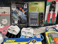 Partij bouwmarkt artikelen w.o. krimptangen w.o. kinzo, konig, bosch, varta - afbeelding 3 van  5