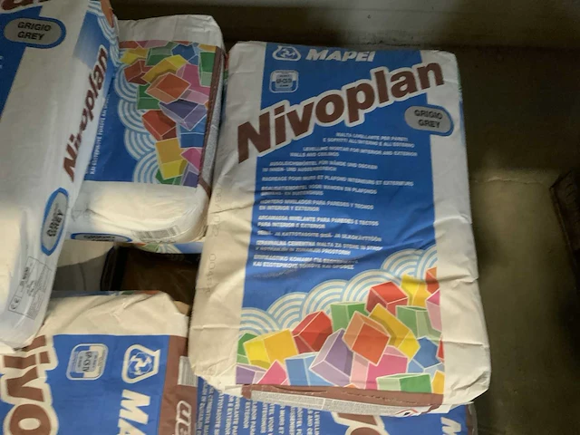 Partij bouwmateriaal - afbeelding 2 van  8