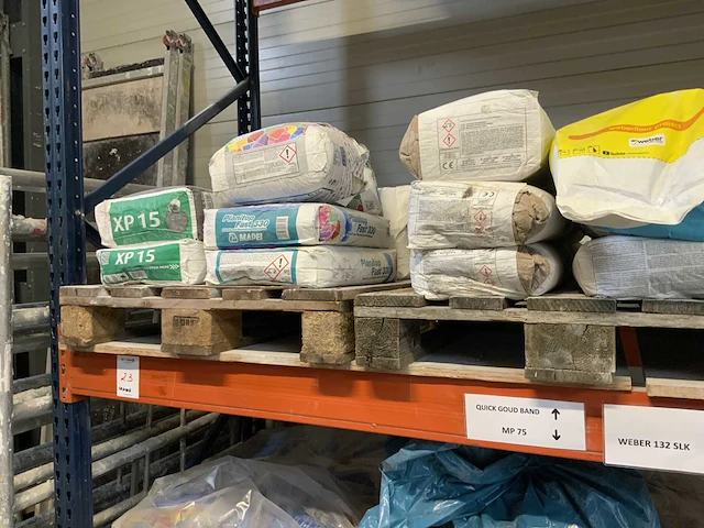Partij bouwmateriaal - afbeelding 8 van  8