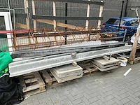 Partij bouwmaterialen - afbeelding 1 van  5