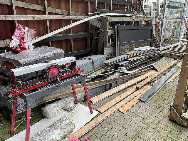 Partij bouwmaterialen - afbeelding 2 van  5
