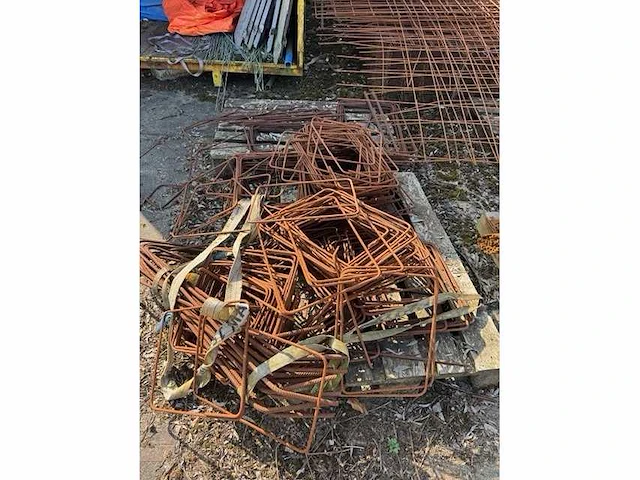 Partij bouwstaalmatten - afbeelding 3 van  6