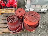 Partij brandblussers en slangen - afbeelding 3 van  5