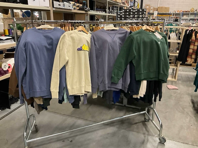 Partij brixton/huf/carhartt/vans sweaters (40x) - afbeelding 6 van  9