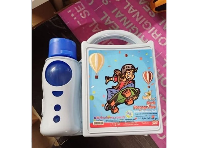 Partij broodtrommel met beker fles rose en blauw mix 14 stuks in doos 86 - afbeelding 2 van  3