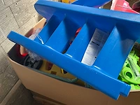 Partij buitenspeelgoed - afbeelding 14 van  21