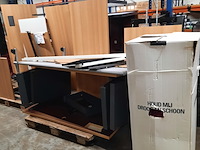 Partij bureau's in onderdelen - afbeelding 5 van  8