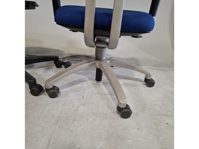 Partij bureaustoelen, o.a. ahrend, drabert - afbeelding 16 van  18